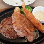 Suteki No Don - 日替わりランチ(水)ハンバーグ＆チキン＆エビフライ823円