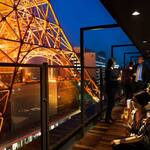 ワカヌイ グリル ダイニング バー 東京 - テラス（屋外）は、お食事のお客様のバー利用のみです。