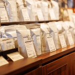 スクロップ コーヒー ロースターズ - コーヒー豆も店内で販売！