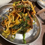 焼肉ホルモン ボンズ - 