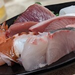 肴屋 魚まる - お刺身はご店主のお誂えにしました。