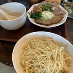 SOBE-PI - 塩つけ麵大盛りとチャーシュー