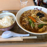 いろは亭 - 広東麺とライス