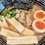 Kamiyashiro Teru - 旭川醤油ラーメン