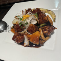 重慶飯店 名古屋店 - スブタの黒酢（小 2460円）