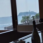鉄板焼き 七里ガ浜 - 海を見ながら