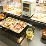 美健ごちそうビュッフェ 花も実も - トースターも完備
