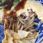 すずめ - 中の焼うどんも生麺でしょう ムニョっと？