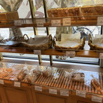 カトル・セゾン 本店 - 売れてます