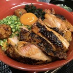 名古屋コーチン 鳥しげ - 至高 親子丼 2600円
            親子丼、小鉢、香物、スープ