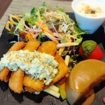 ココヤッドコバヤシ - ★メイン料理(高菜のタルタルソース)