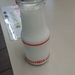 パンと牛乳の店 ミルクスタンド - 飛騨牛乳「北アルプス厳選牛乳」160円
