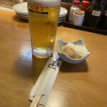 Sushi Izakaya Yataizushi - 生ビールとお通し