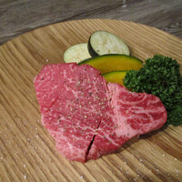 焼肉&手打ち冷麺 二郎 KANAYAMA - 上ヒレ