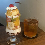 カフェ バー リップ - 