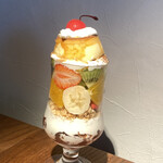 カフェ バー リップ - 