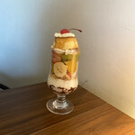 カフェ バー リップ - 