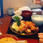 とんかつ　松よし - 料理写真:ヒレカツ定食　1320円