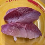 Sushi ro - 寒ぶり　１１０円　(2022/01)