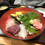 庄屋 盛岡大通店 - 自慢の海鮮丼