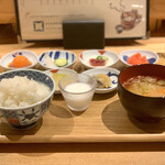 竈ごはんと炭火焼 治郎 - 