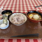 Resutoran Tama - 牛すじ煮込み定食　今日は十六穀米が選べました