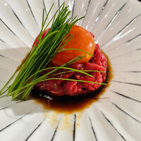 炭火焼肉KINOE - ユッケ