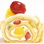 洋菓子店　ラスピラション - フルーツロール (380円) '12 4月下旬