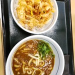 Nakau - カレーうどん550円+かき揚げ丼並盛380円