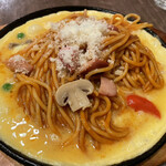 Kasatabe - イタリアン、来たすぐはたまご半熟、混ぜながら食べるのが好き♪