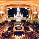 ザ・ウィンザーホテル洞爺リゾート＆スパ - ✽ ２階のレストランで食事後にバーに移動する最中に…