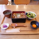 鉄板肉食堂 日々 - 