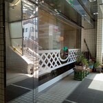 サヌール - 外観