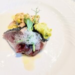 La Brianza - 鰹カルパッチョパンツァネッラブロッコリスフォルマート。