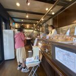 トラン・ブルー - 内観