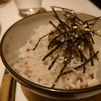 SAMURAI dos Premium Steak House 八重洲鉄鋼ビル店 - 刻みオリーブと釜揚げしらすごはん