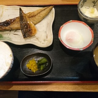 和処さゝ木 - 料理写真:鯖の一夜干し定食(900円)