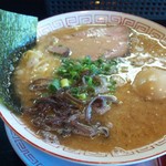 限定（魚介とんこつ）ラーメン750円（2013年2月）