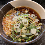 そば処 弁菜亭 - 山菜そば　460円