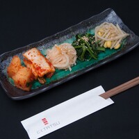 キムチとナムルの5種盛り