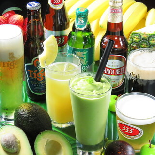 Many popular drinks imported from Vietnam are available!
