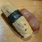 泉寿し - 玉子・赤貝
