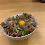 原始焼 日本酒 雨のち晴レルヤ。 - ミニ牛丼
