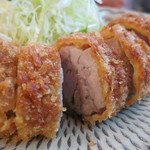 味のかつえだ - ヒレカツのアップ