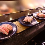 すし食いねぇ！ - 