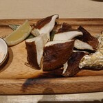 大漁旗 - 県産ステーキ椎茸530円