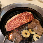 Yakiniku Sanzenri - 