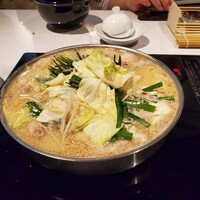 博多もつ鍋 やま中 博多店 - もつ鍋味噌味