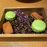 クロワサンス - 