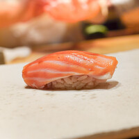 鮨 龍次郎 - 鱒の介